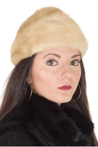 Καπέλο από φυσική γούνα