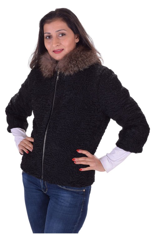 Γυναικείο παλτό από αστρακάν 73.00 EUR