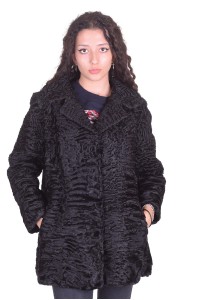 Γυναικείο παλτό από φυσική γούνα