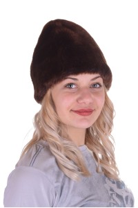 Κομψό καπέλο από φυσική γούνα